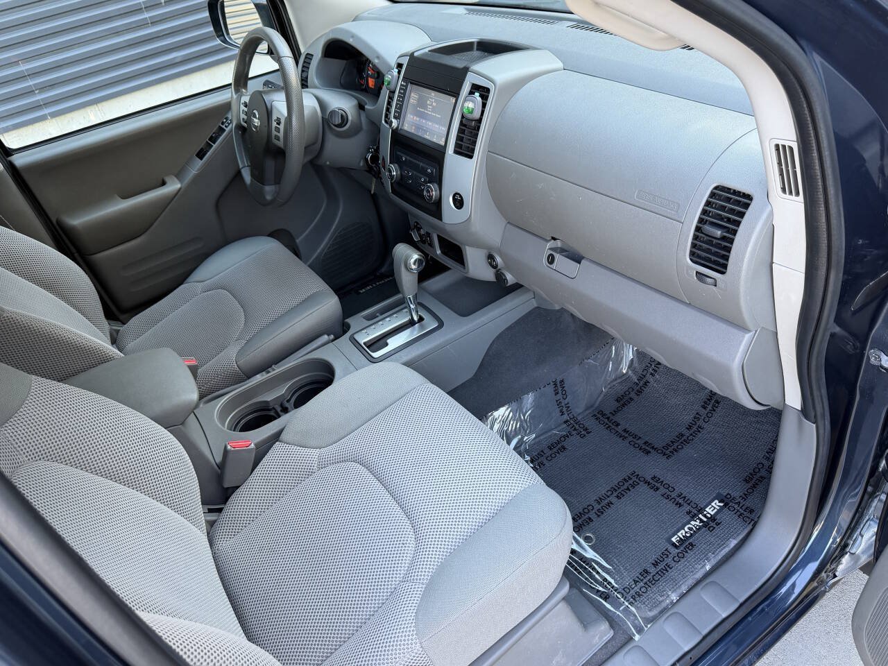Used 2019 Nissan Frontier SV AWD/4WD image 22