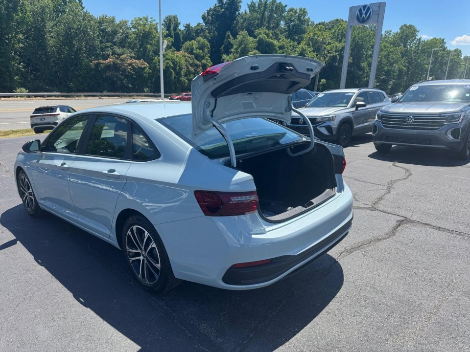 New 2026 Volkswagen Jetta Sport FWD image 14