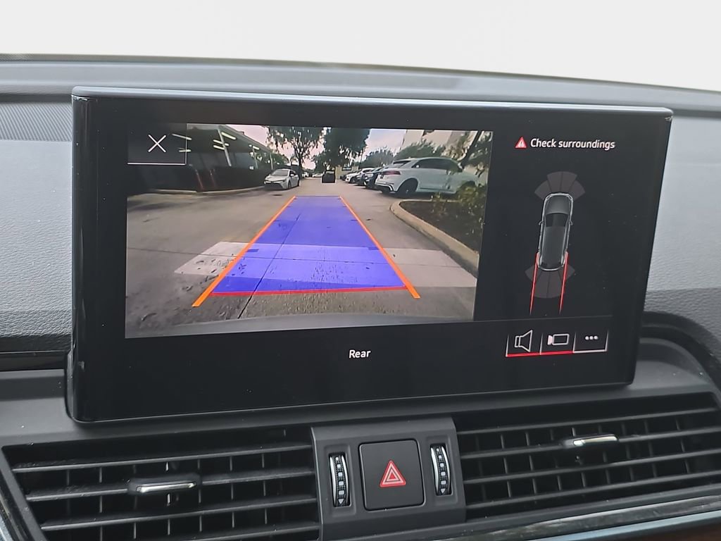 Used 2023 Audi Q5 2.0T Premium w/ Convenience Package image 19