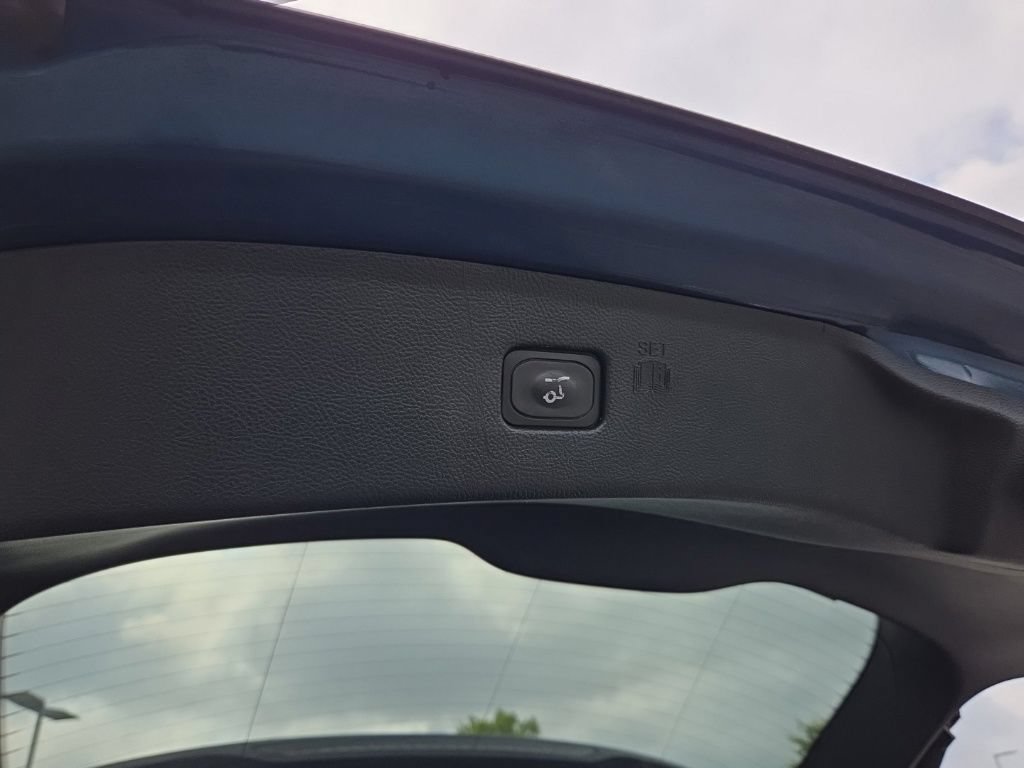 Used 2020 Ford Edge SEL w/ Convenience Package FWD image 33