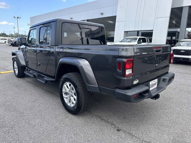 Used 2023 Jeep Gladiator Sport AWD/4WD image 7