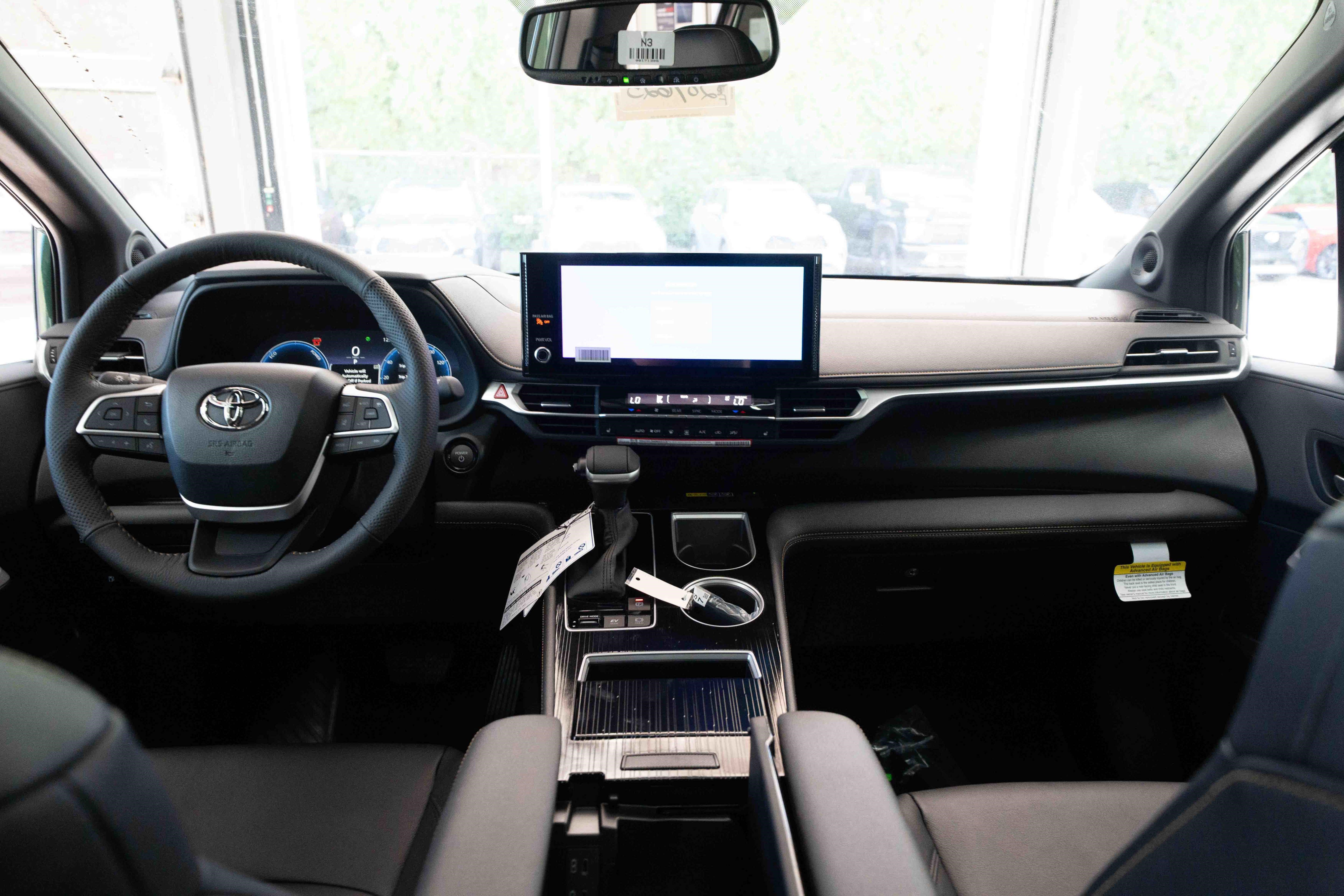 New 2026 Toyota Sienna XLE Woodland Edition AWD/4WD image 20