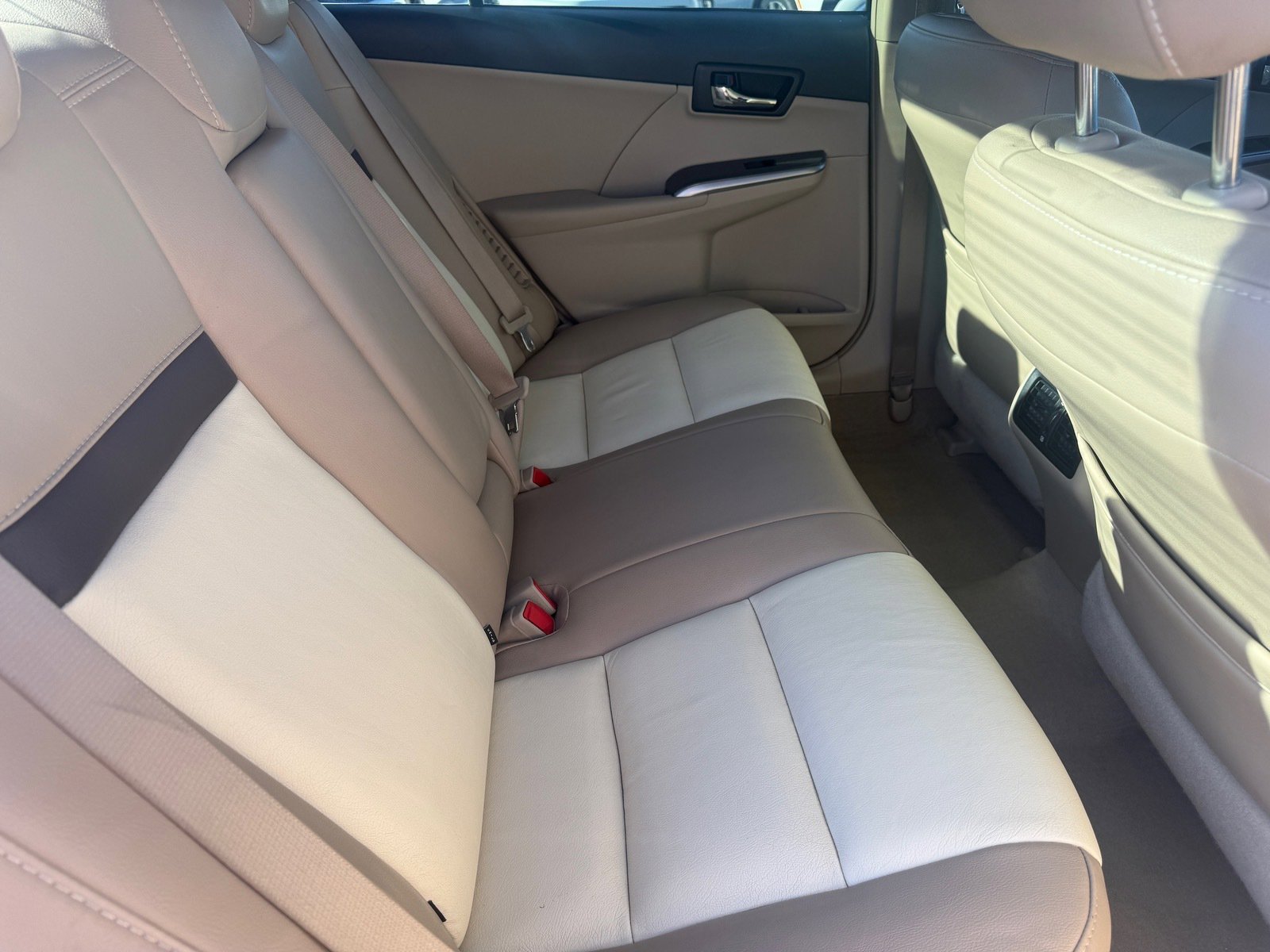 Used 2013 Toyota Camry XLE w/ Convenience Pkg image 25