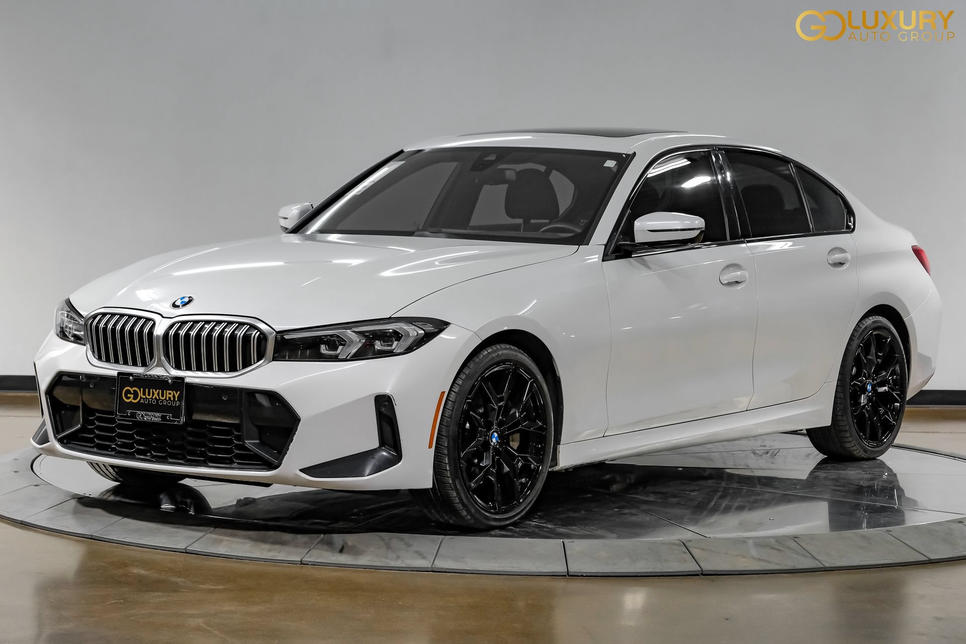 Used 2026 BMW 330i xDrive Sedan AWD/4WD image 7