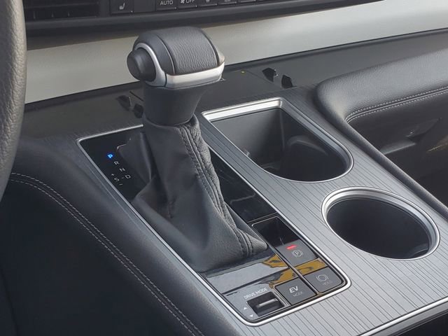 Used 2025 Toyota Sienna XLE FWD image 29