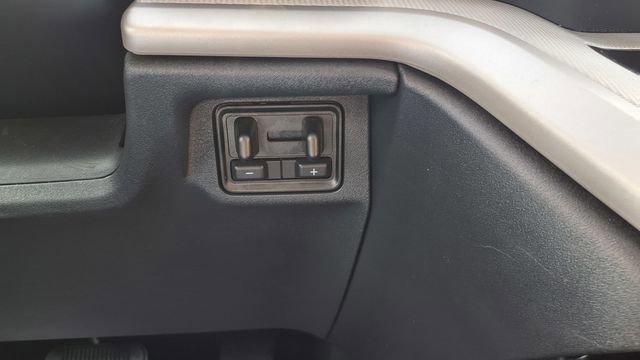 Used 2025 Ford Expedition Max Active image 34