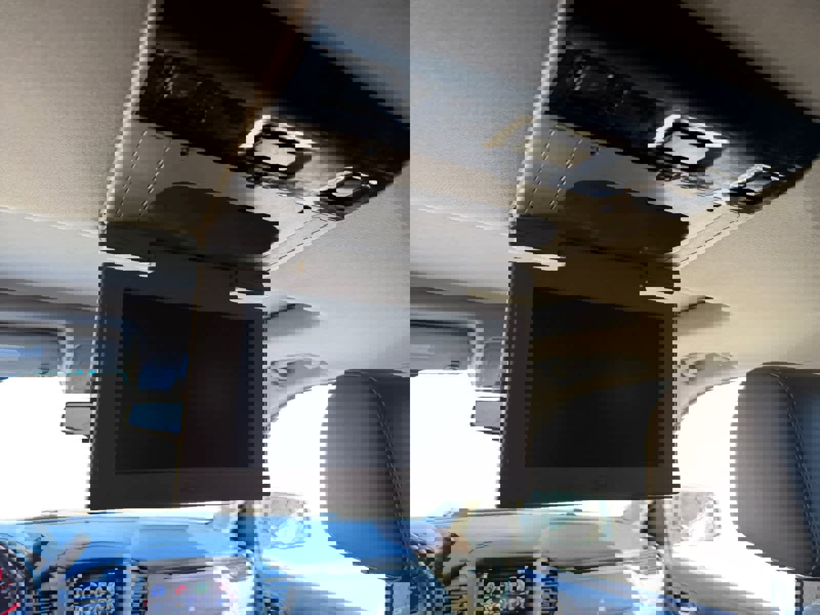 Used 2015 GMC Yukon SLT w/ Open Road Package image 14