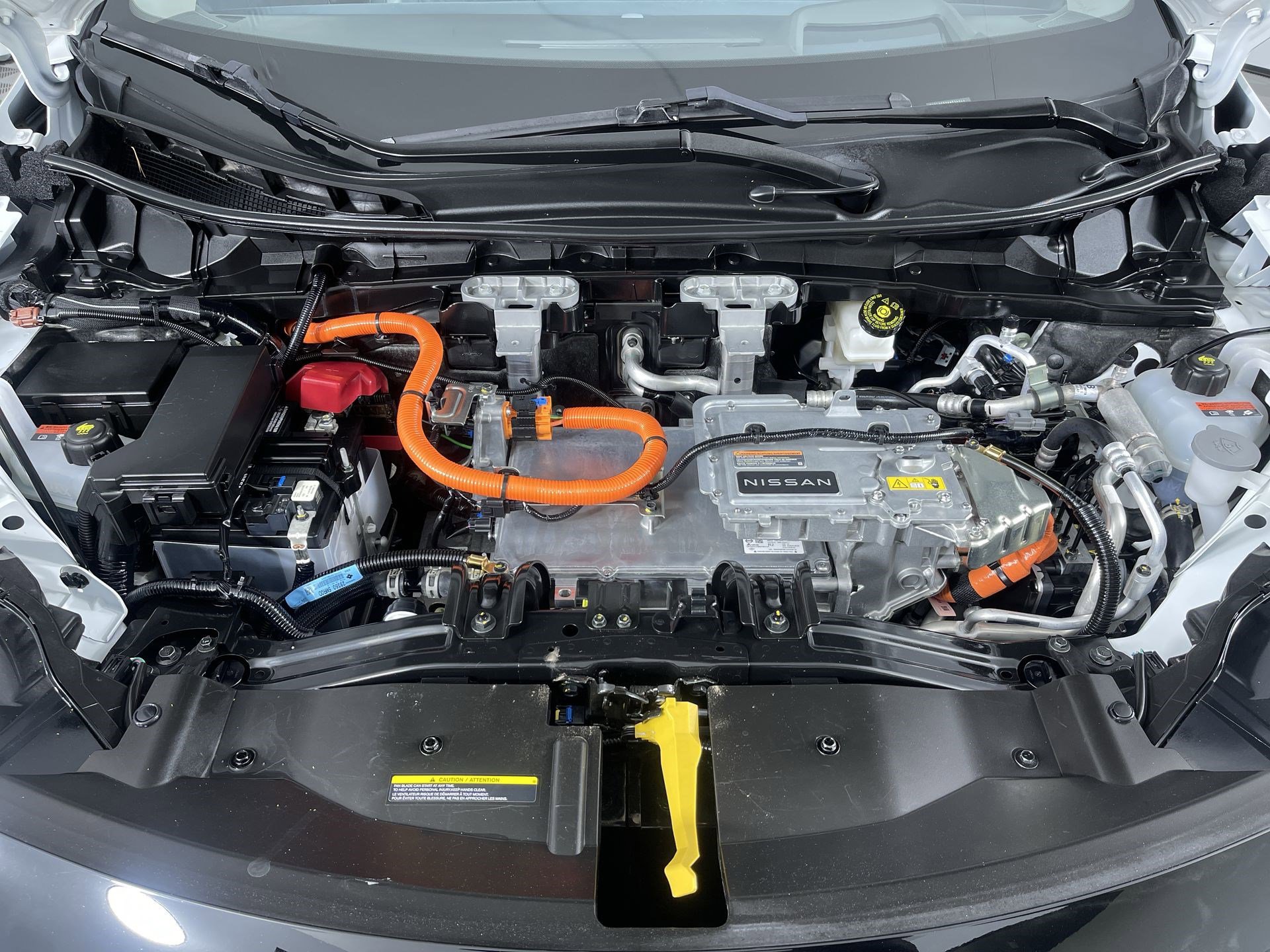 Certified 2024 Nissan Ariya AWD image 28