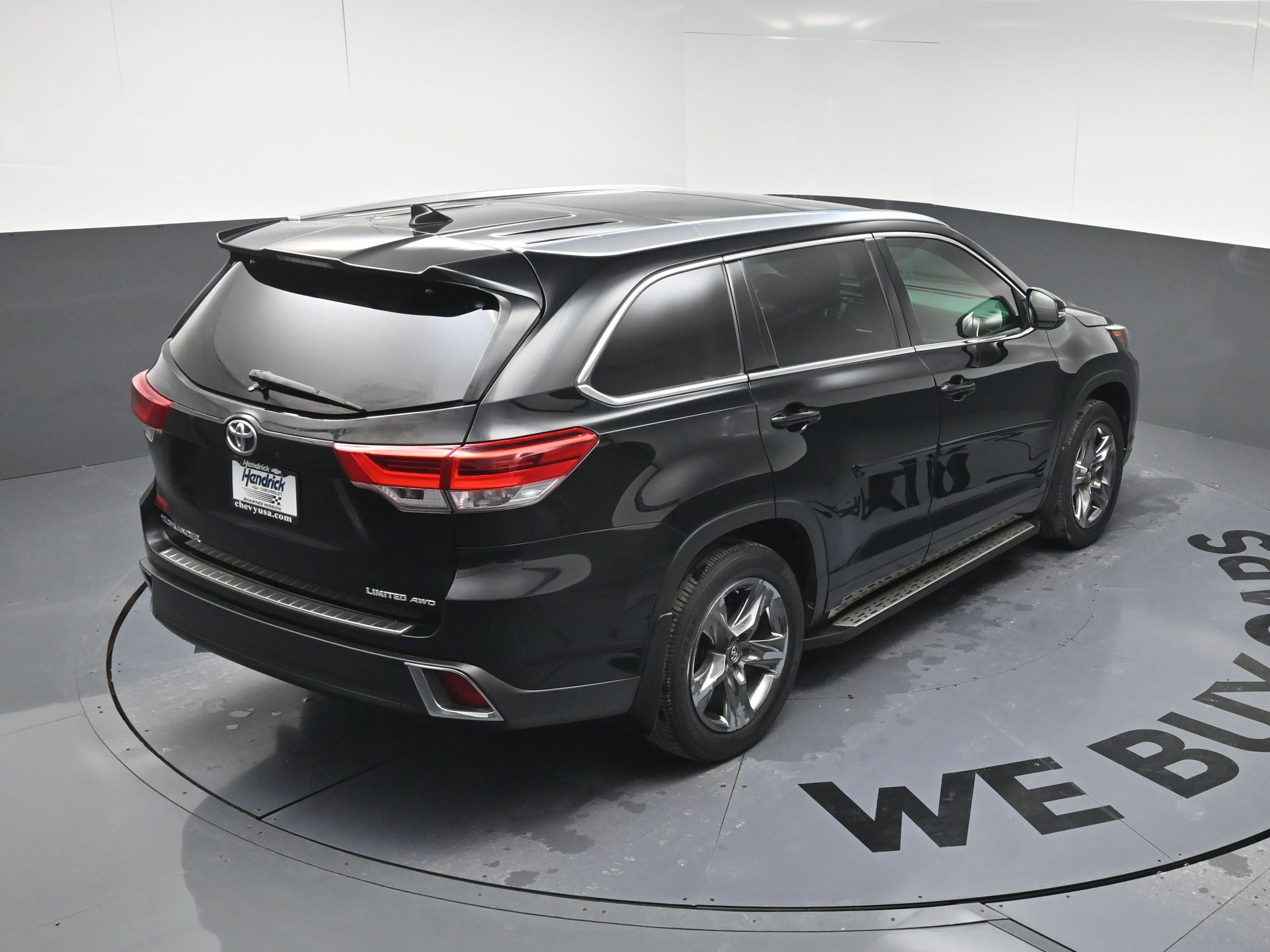 Used 2018 Toyota Highlander Limited Platinum w/ Protection Package #3 image 34