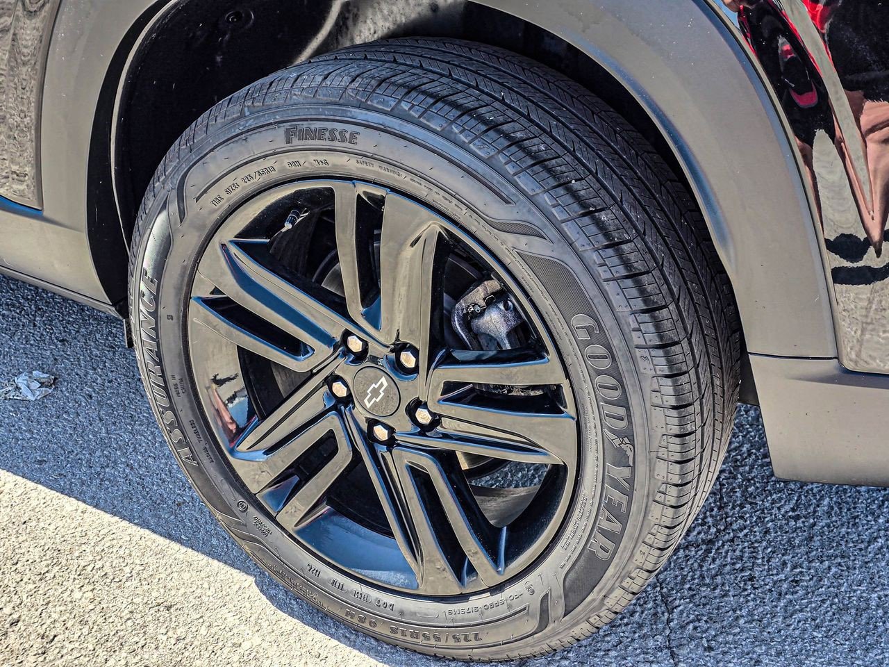 Certified 2025 Chevrolet Trax ACTIV w/ Sunroof Package image 10