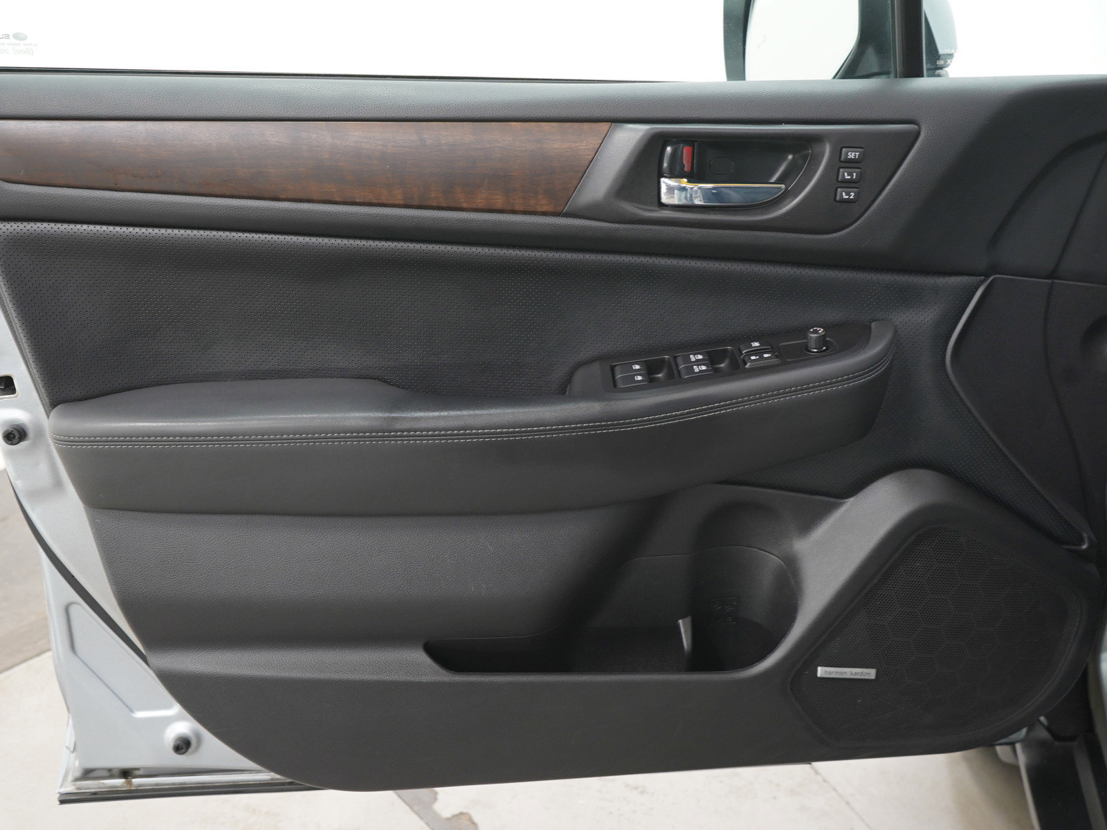 Used 2016 Subaru Outback 2.5i Limited image 21