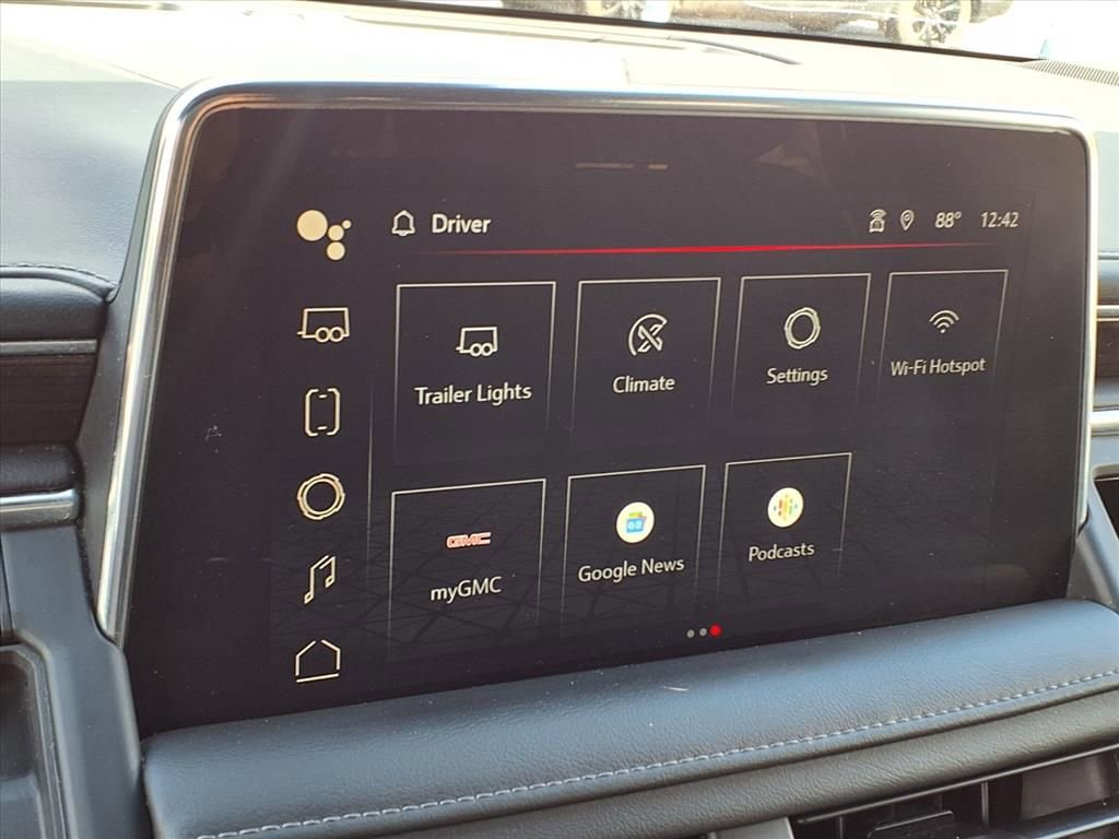 Used 2022 GMC Yukon SLE AWD/4WD image 30