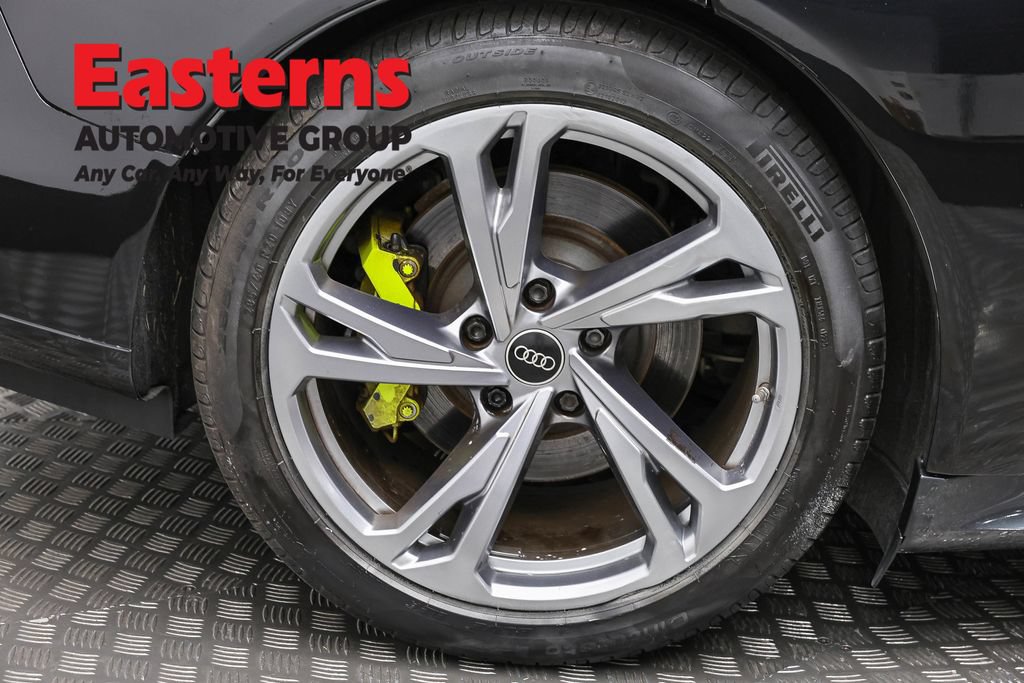 Used 2022 Audi e-tron GT Premium Plus AWD/4WD image 31