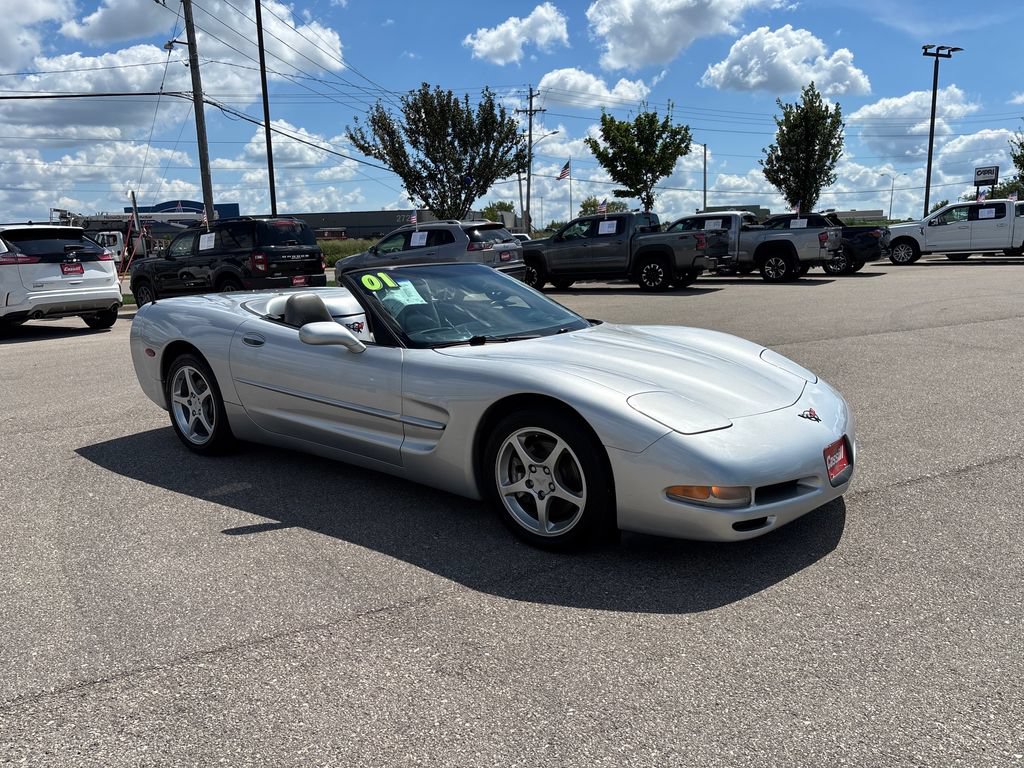 Used 2001 Chevrolet Corvette Convertible w/ Preferred Equipment Group2 RWD image 34