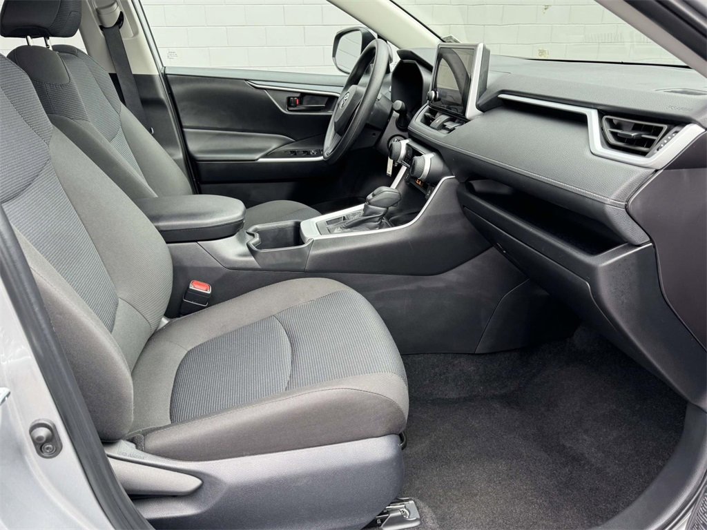 Used 2025 Toyota RAV4 LE image 13