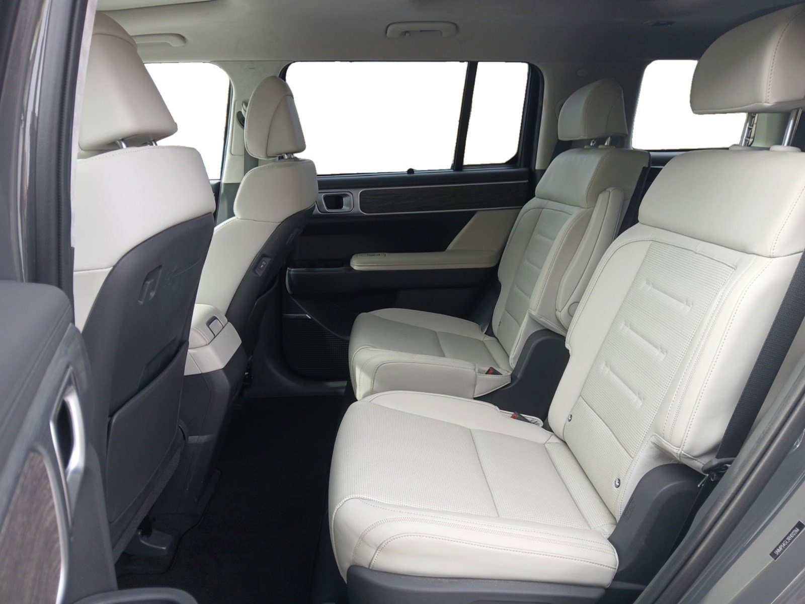 Certified 2024 Hyundai Santa Fe Calligraphy image 13