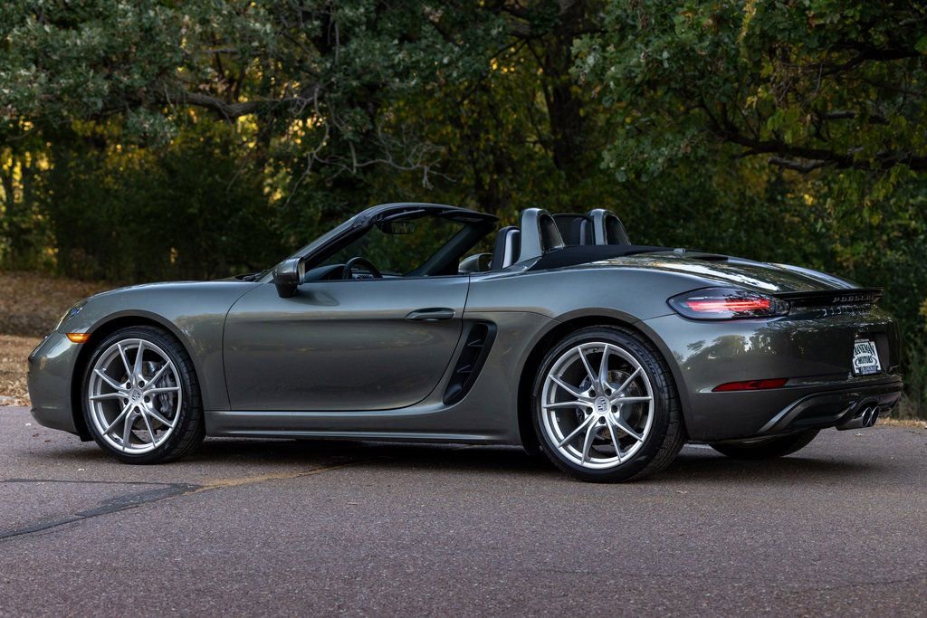 Used 2021 Porsche 718 Boxster Base w/ Premium Package image 65
