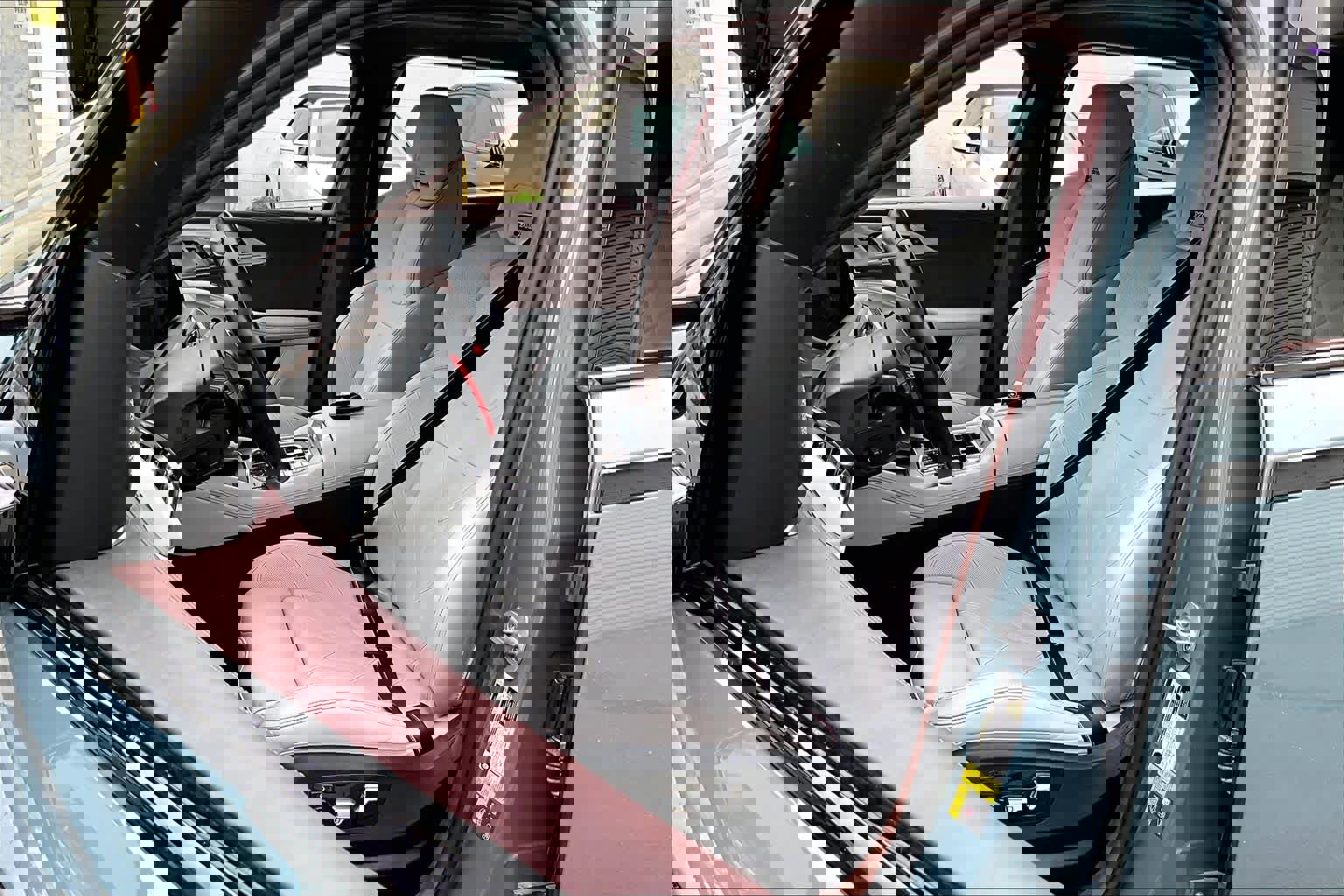 Used 2024 BMW XM w/ M Driver's Package image 27