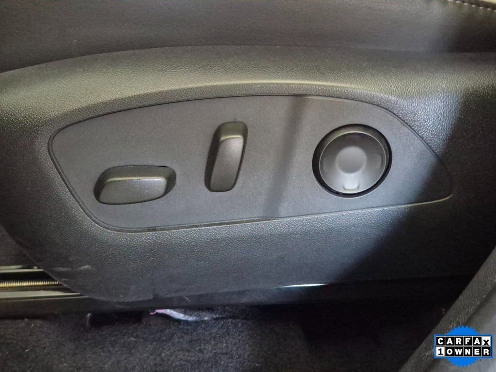 Certified 2025 Buick Enclave Preferred image 15