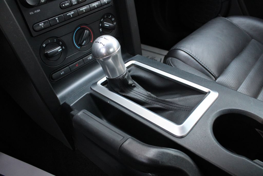 Used 2007 Ford Mustang GT RWD image 16