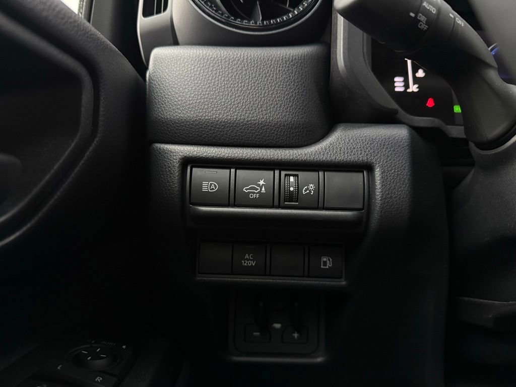 Used 2025 Toyota Land Cruiser 1958 image 13