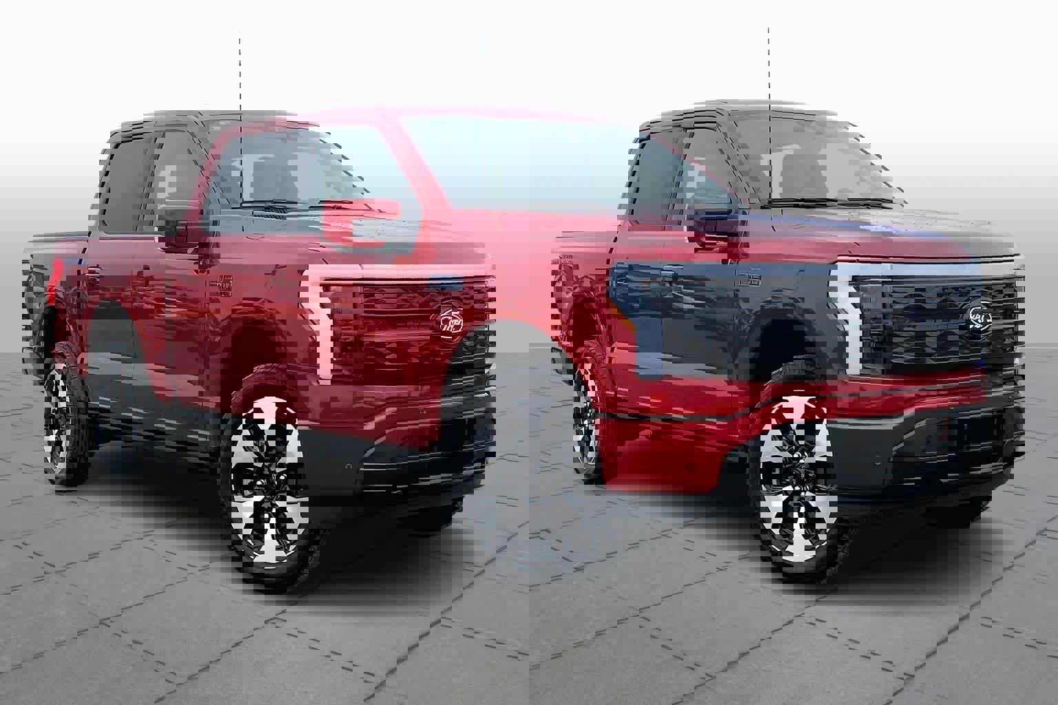 Certified 2025 Ford F150 Lightning Platinum image 3