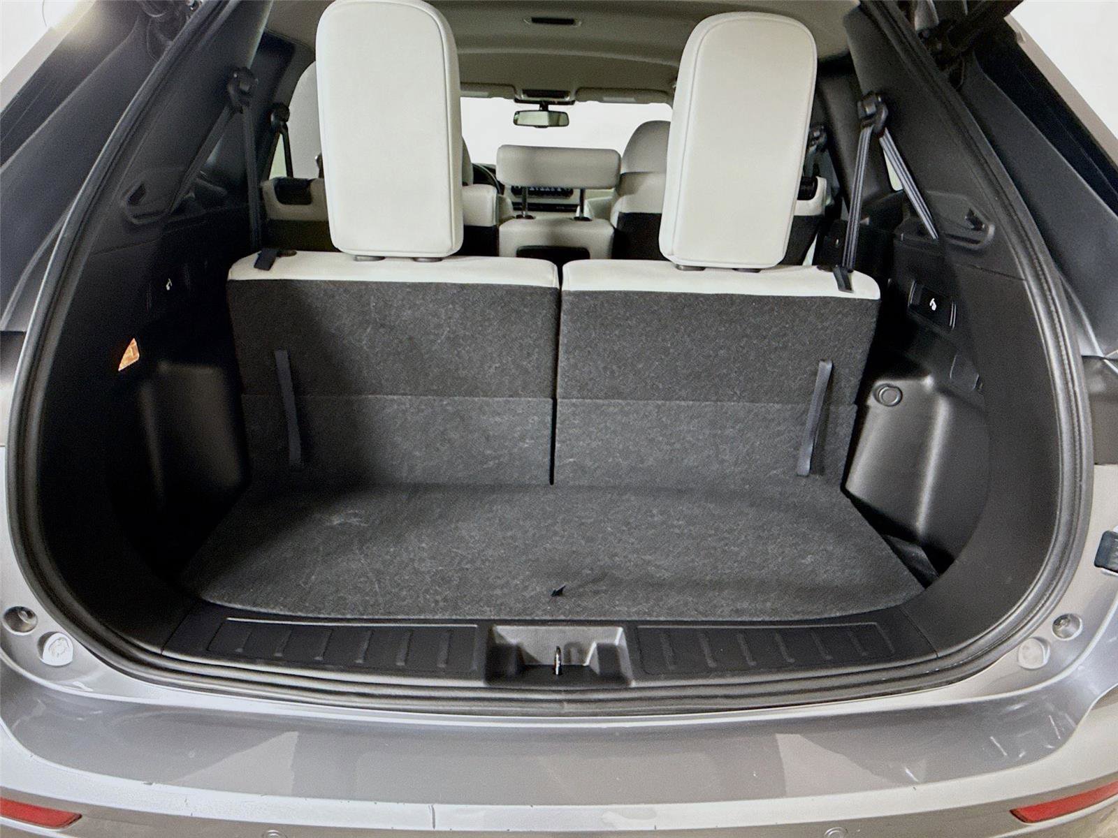 Used 2023 Mitsubishi Outlander SEL image 18