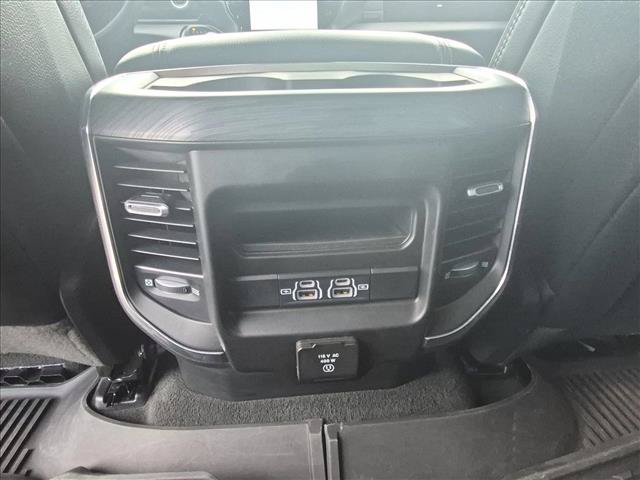 Used 2023 RAM 1500 Laramie AWD/4WD image 17