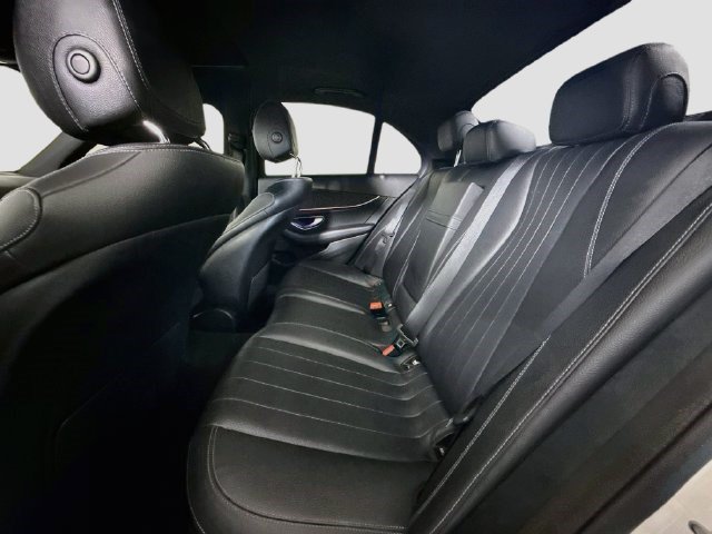 Used 2020 Mercedes-Benz E 350 4MATIC Sedan image 24