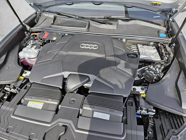 Used 2025 Audi Q8 Premium w/ Black Optic Package image 16