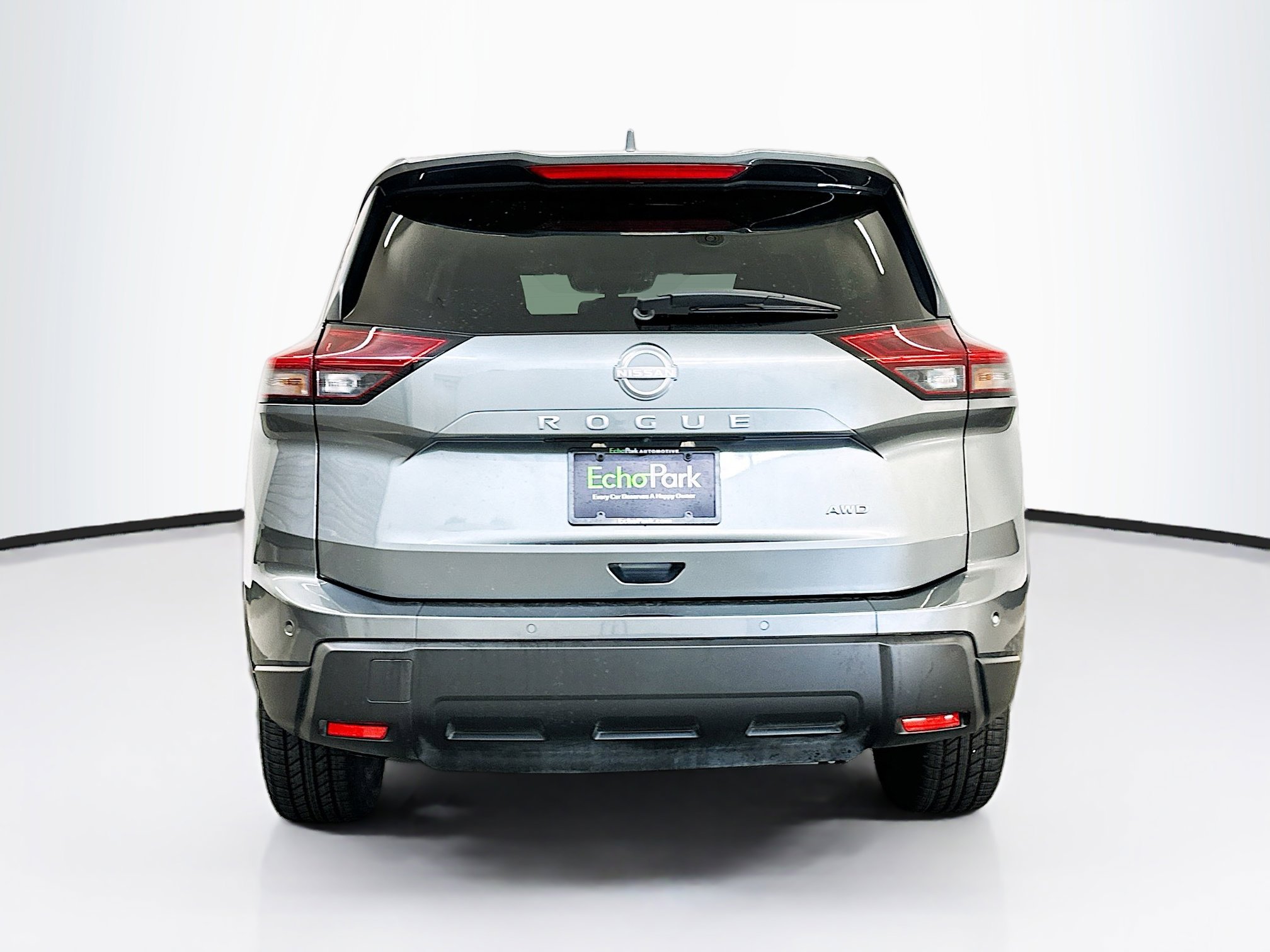 Used 2025 Nissan Rogue SV image 7