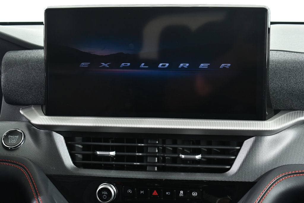New 2026 Ford Explorer ST-Line w/ ST-Line Street Pack AWD/4WD image 9