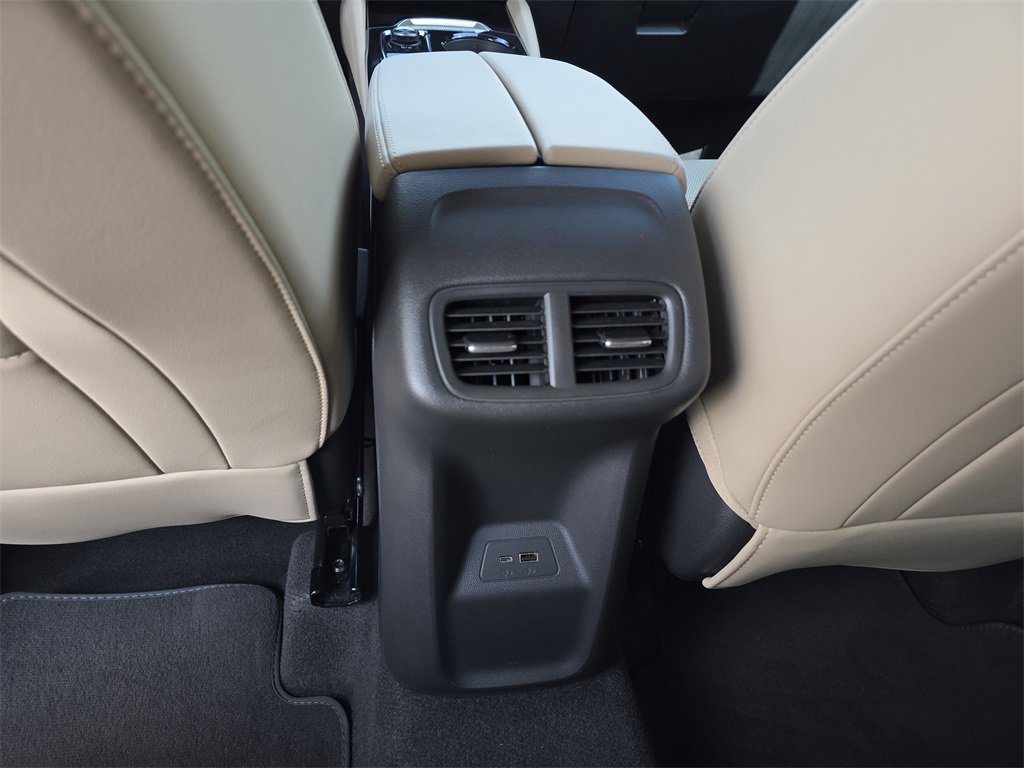 Used 2025 Buick Envision Preferred image 16