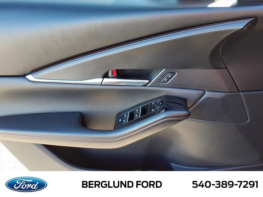 Used 2024 MAZDA CX-30 AWD 2.5 S w/ Preferred Package image 18