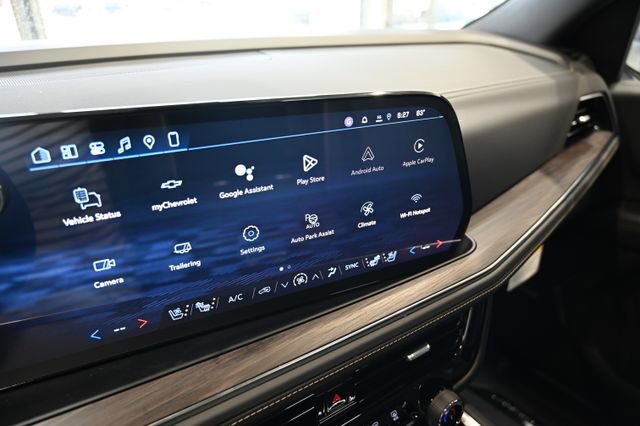 New 2026 Chevrolet Suburban Premier AWD/4WD image 16