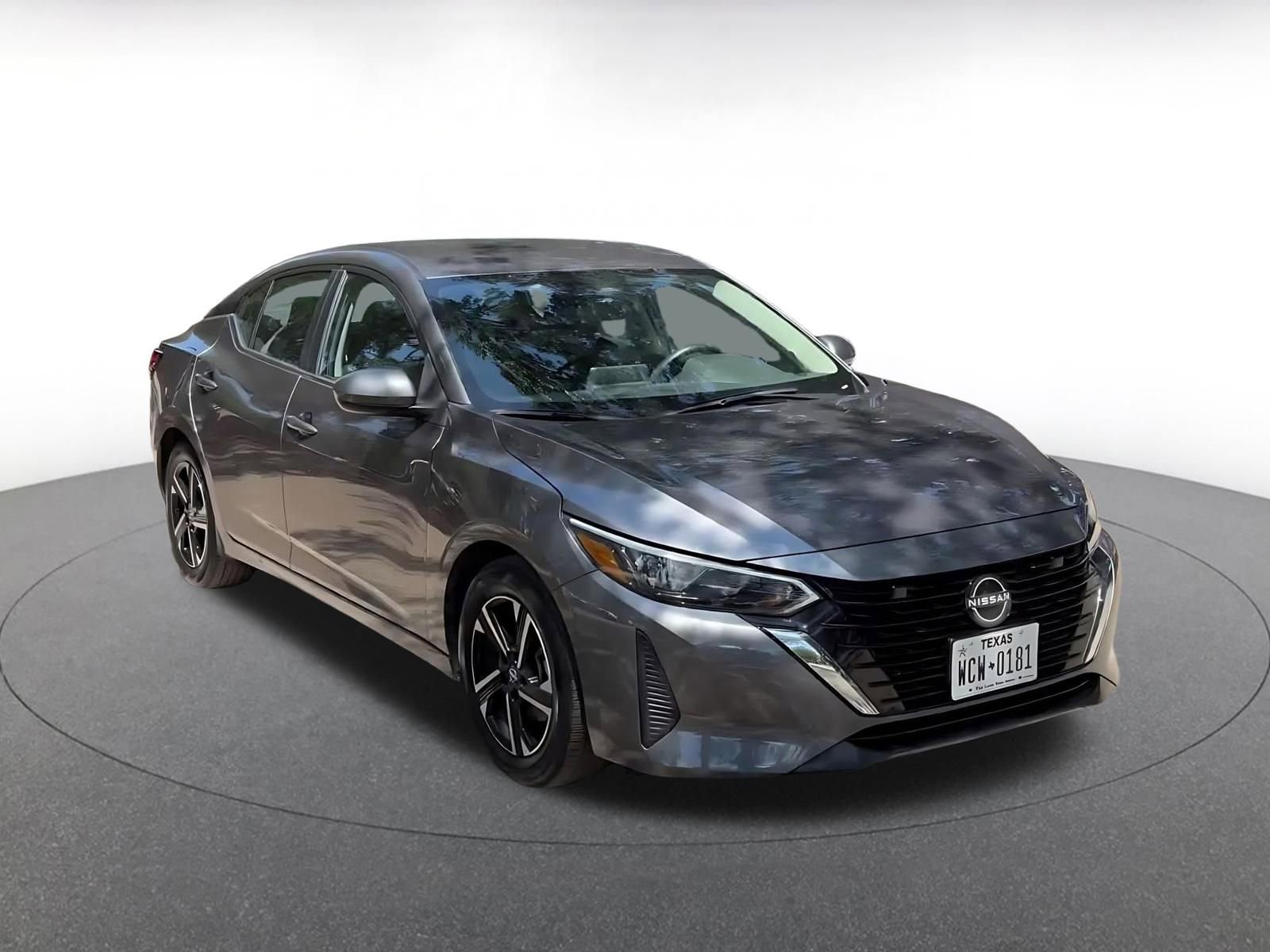 Used 2025 Nissan Sentra SV FWD image 3