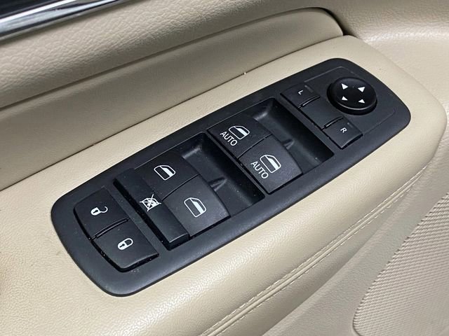 Used 2020 Jeep Grand Cherokee Limited w/ Trailer Tow Group IV image 32