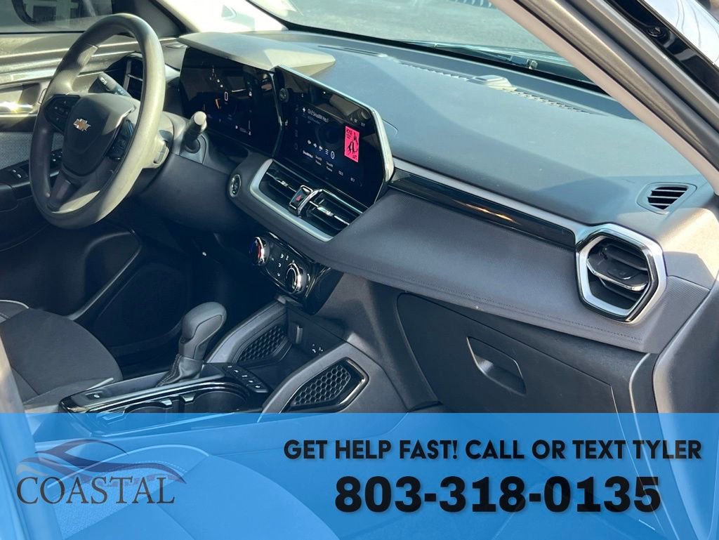 Used 2024 Chevrolet TrailBlazer LT w/ Driver Confidence Package image 25