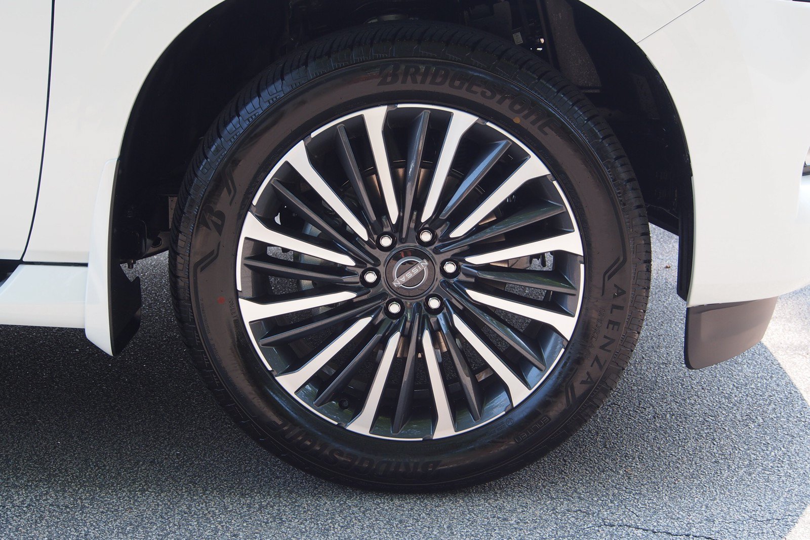 New 2026 Nissan Armada Platinum Reserve AWD/4WD image 9