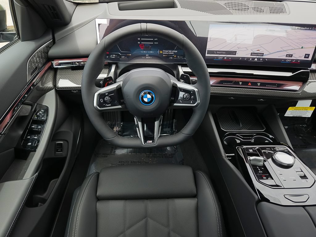 New 2027 BMW 550e xDrive AWD/4WD image 15