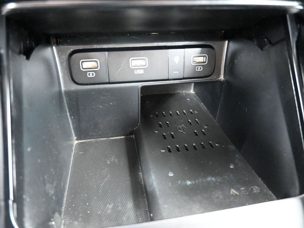 Certified 2021 Kia Sorento EX w/ Panoramic Sunroof Package FWD image 41