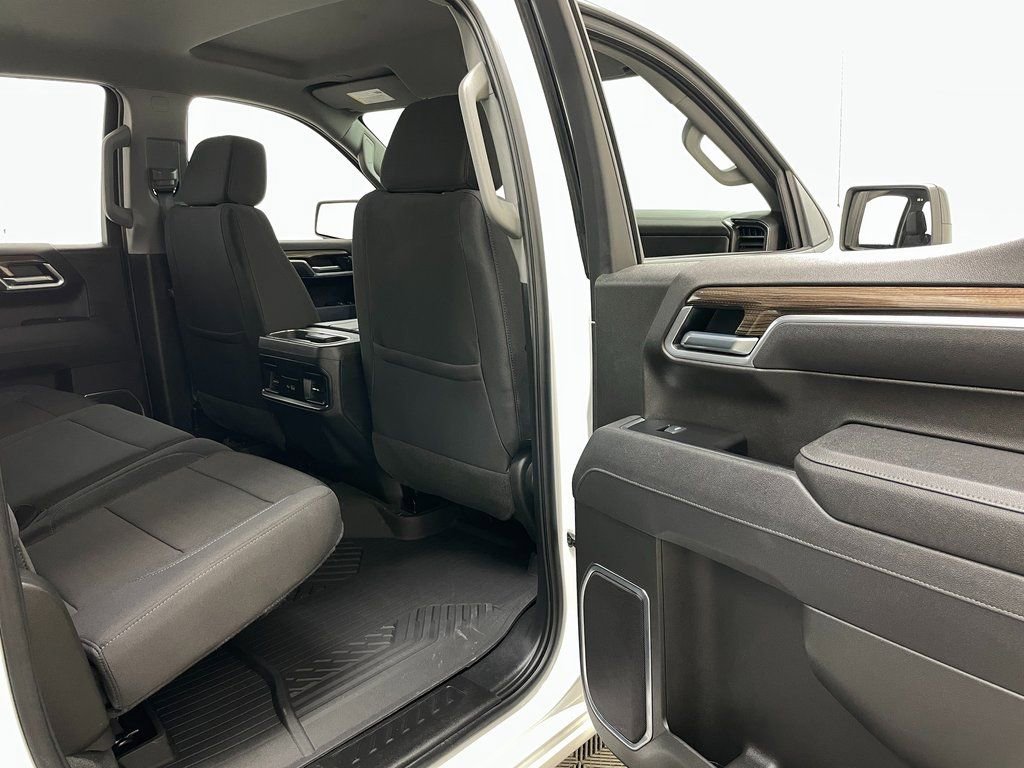 Used 2025 Chevrolet Silverado 1500 RST w/ Convenience Package II image 42