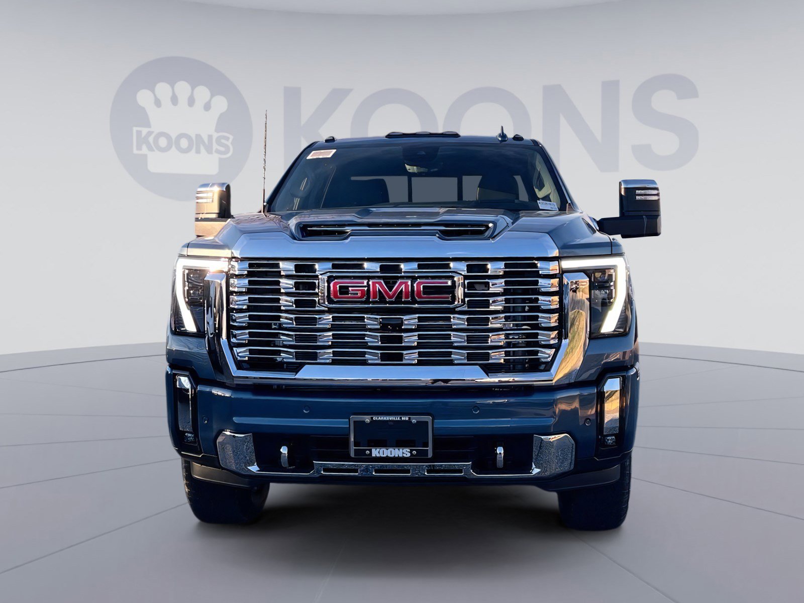 New 2026 GMC Sierra 2500 Denali w/ Denali Reserve Package image 8