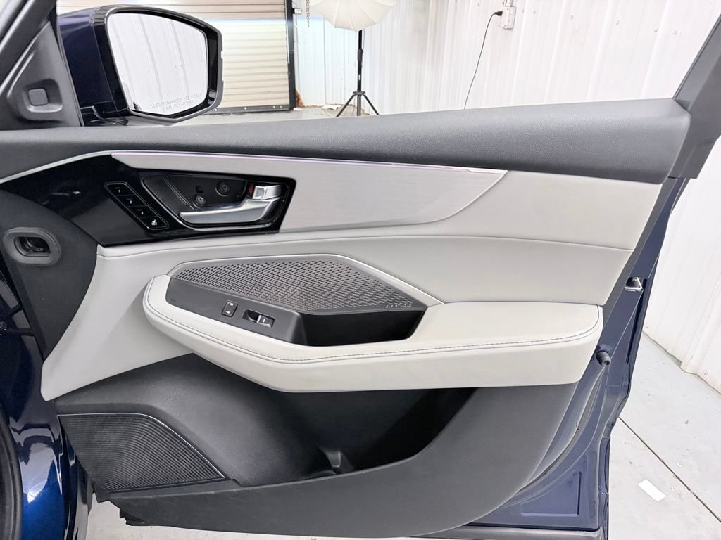Used 2022 Acura MDX FWD w/ Technology Package image 42