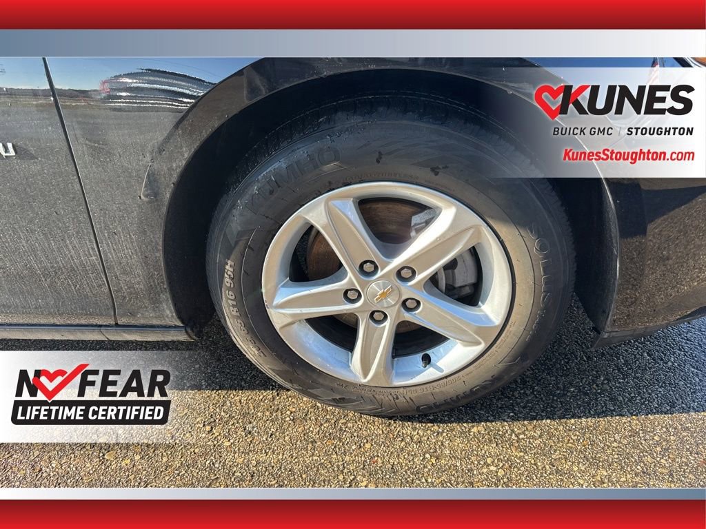 Used 2024 Chevrolet Malibu LT image 15