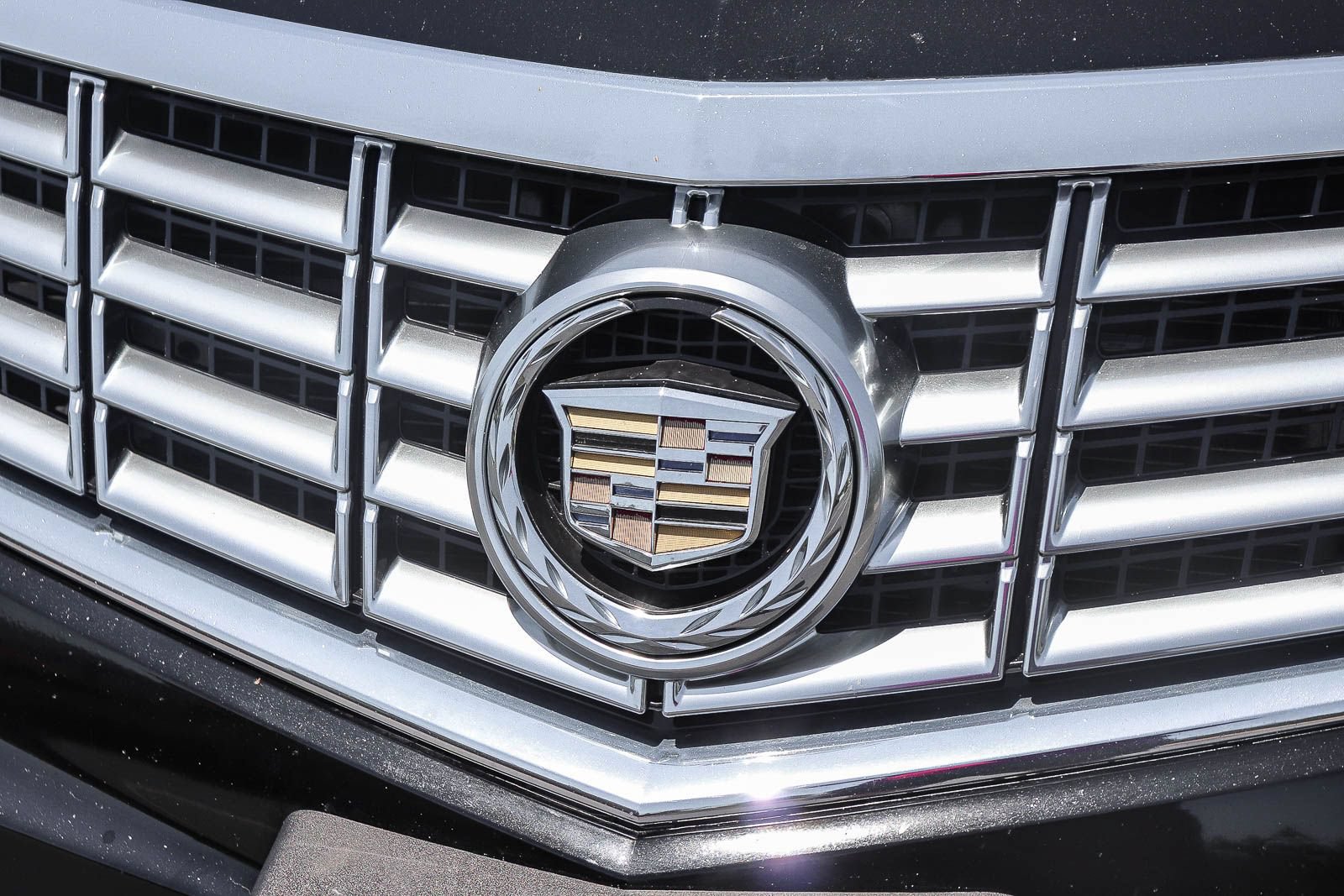 Used 2013 Cadillac SRX Premium FWD image 13