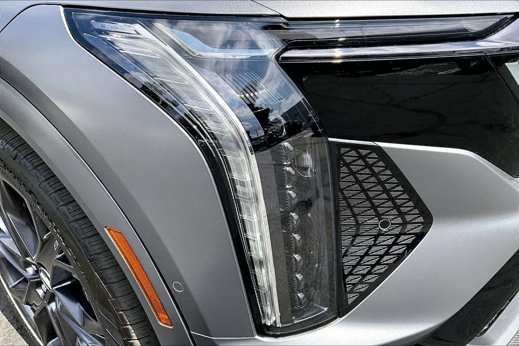 New 2026 Cadillac Optiq V w/ Magnus Launch Edition AWD/4WD image 14