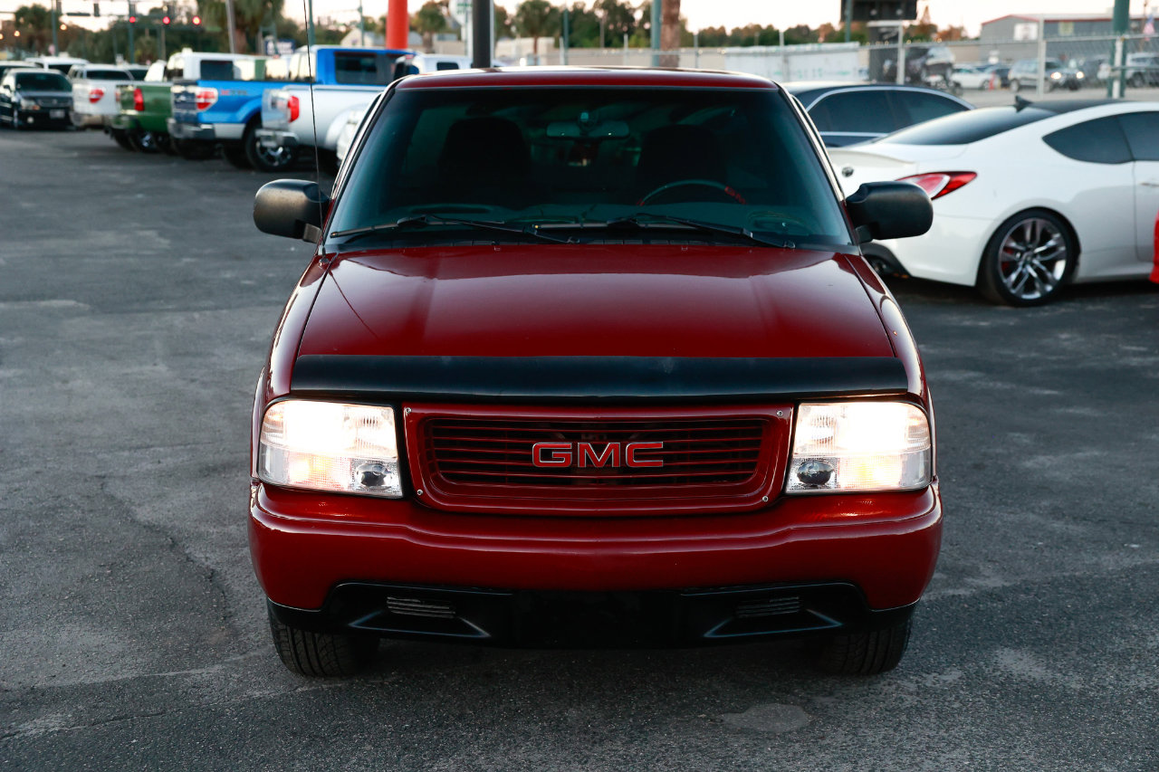 Used 2000 GMC Sonoma SLS w/ SLS Super Spec Pkg 1 image 17