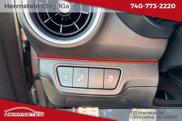 Used 2023 Kia Forte GT-Line FWD image 17