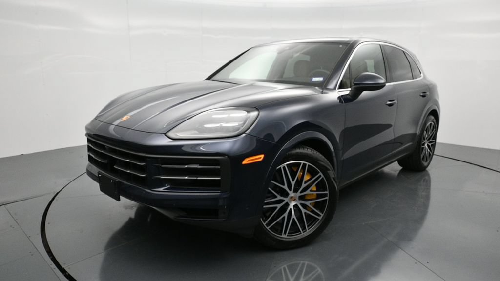 Certified 2025 Porsche Cayenne S AWD/4WD image 19